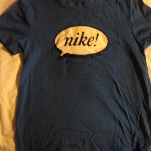 Size 7 Nike shirt like new